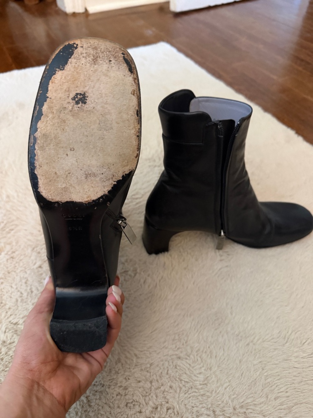 Gucci Black Leather Square-Toe Ankle Boots with Side Zip - Picture 3 of 5